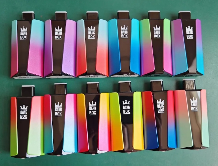 Bang Box 30000 Smart Screen Vape – dschungelsaft: Die intelligente Zukunft der Einweg-E-Zigaretten mit tropischer Power